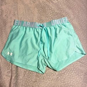 Teal Under Armor shorts M